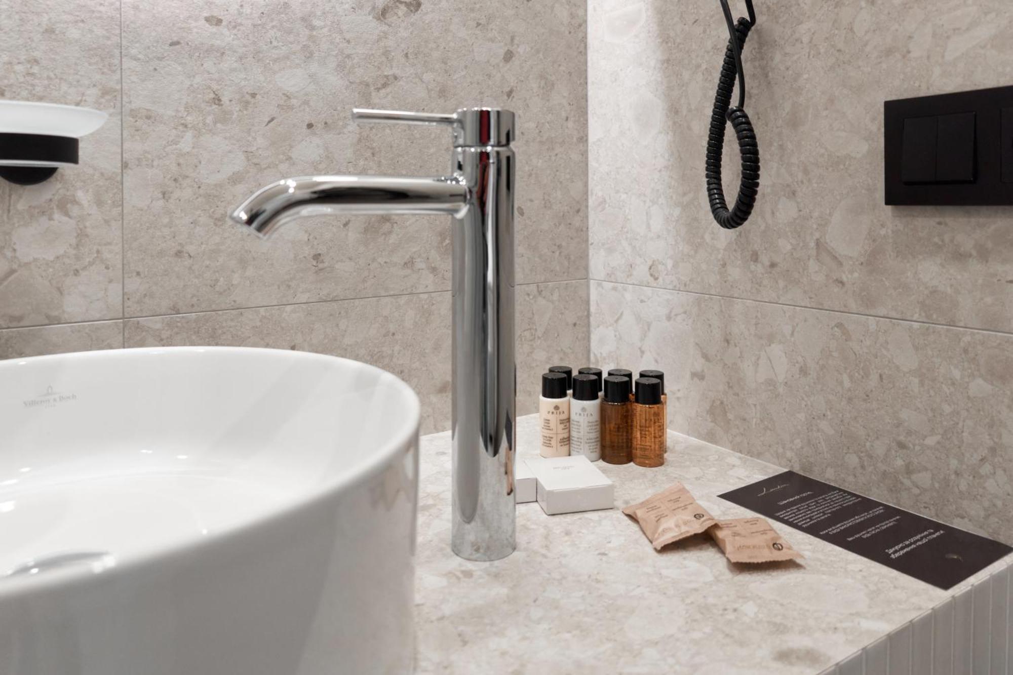 Hotel Laudon Uzjhorod Rom bilde