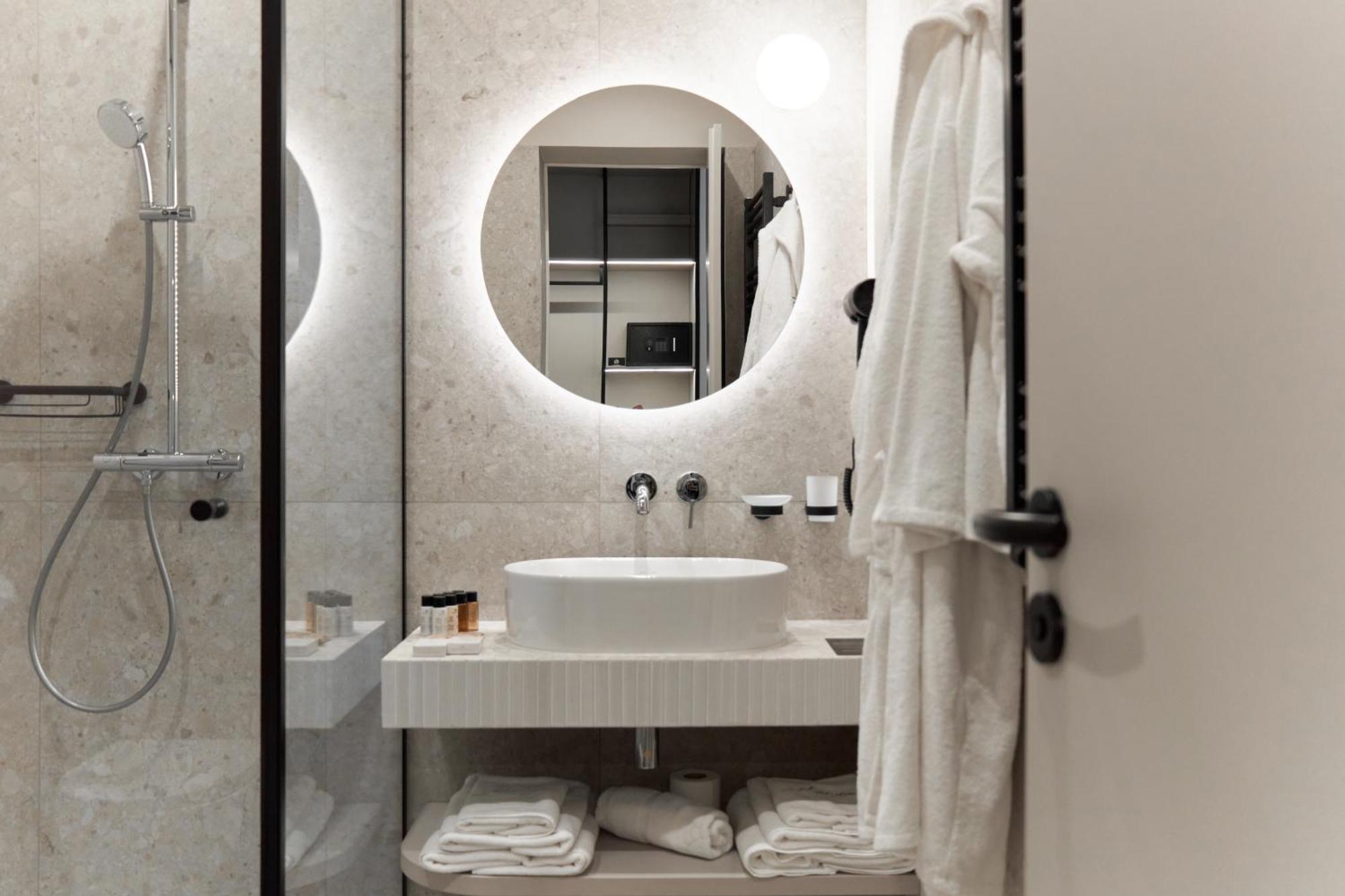 Hotel Laudon Uzjhorod Rom bilde